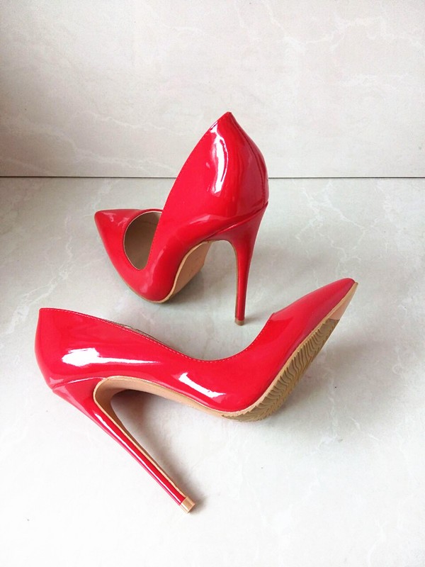 Peg Red Patent Leather Pumps (7)